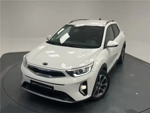 Kia Stonic 1.0 t-gdi 120 ch mhev dct7 — photo 1