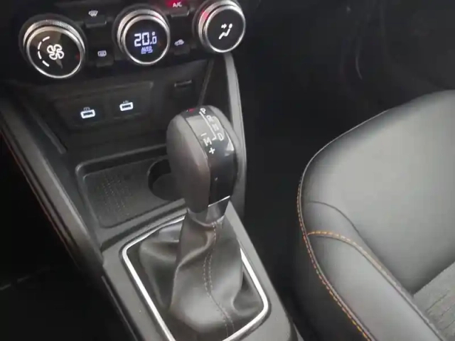 Dacia Duster tce 150 fap 4x2 edc — photo 38