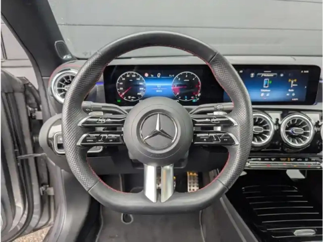 Mercedes Cla 200 d — photo 12