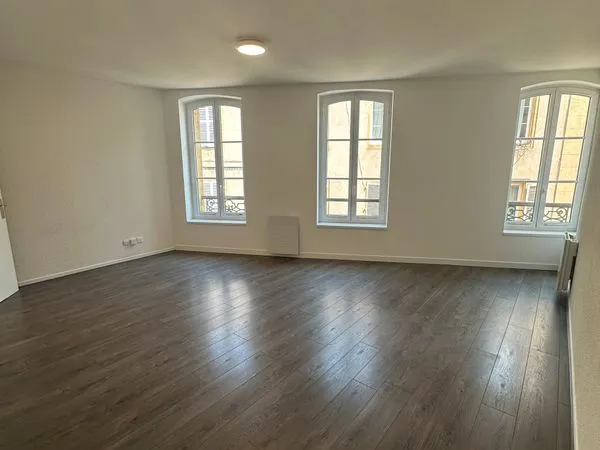 Studio de 33 m² à louer - Metz, secteur Île du Saulcy / Université de Lorraine