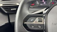 Peugeot 208 1.2 PureTech 100ch S&S Active — photo 24
