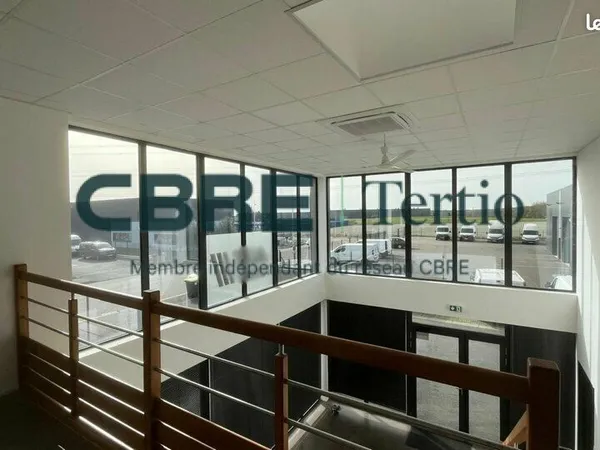 LOCAL D'ACTIVITE 1173 m² JOUÉ-LÈS-TOURS