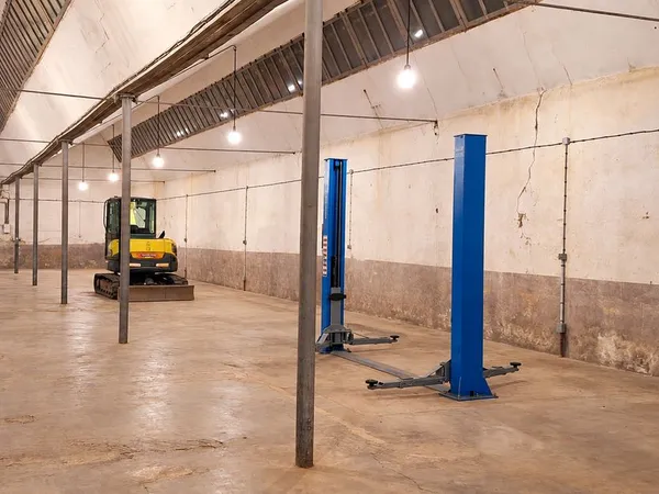 Bâtiment d'activité 440 m² secteur val d'ajol