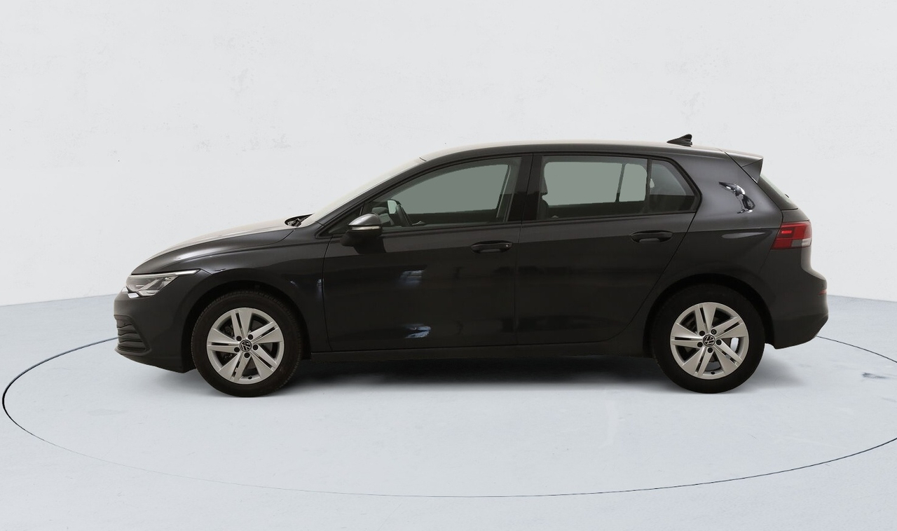 Volkswagen Golf 8 — photo 2