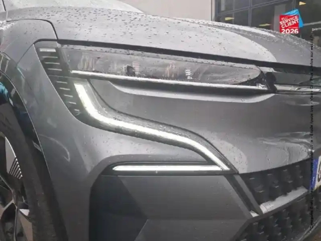 Renault Megane e-tech electric ev60 220ch equilibre super charge -b — photo 13