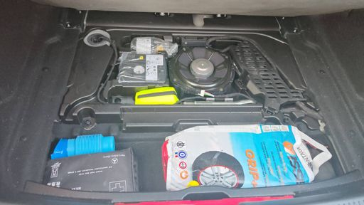 Mercedes Classe A 250 224 7G-DCT - AMG Line – 2019 – 48734 km – Essence – Boîte Automatique — photo 39