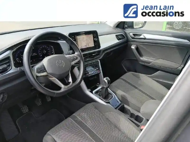 Volkswagen T-Roc 1.0 tsi 110 start/stop bvm6 — photo 11