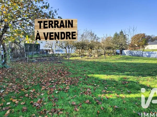 Terrain 413 m²