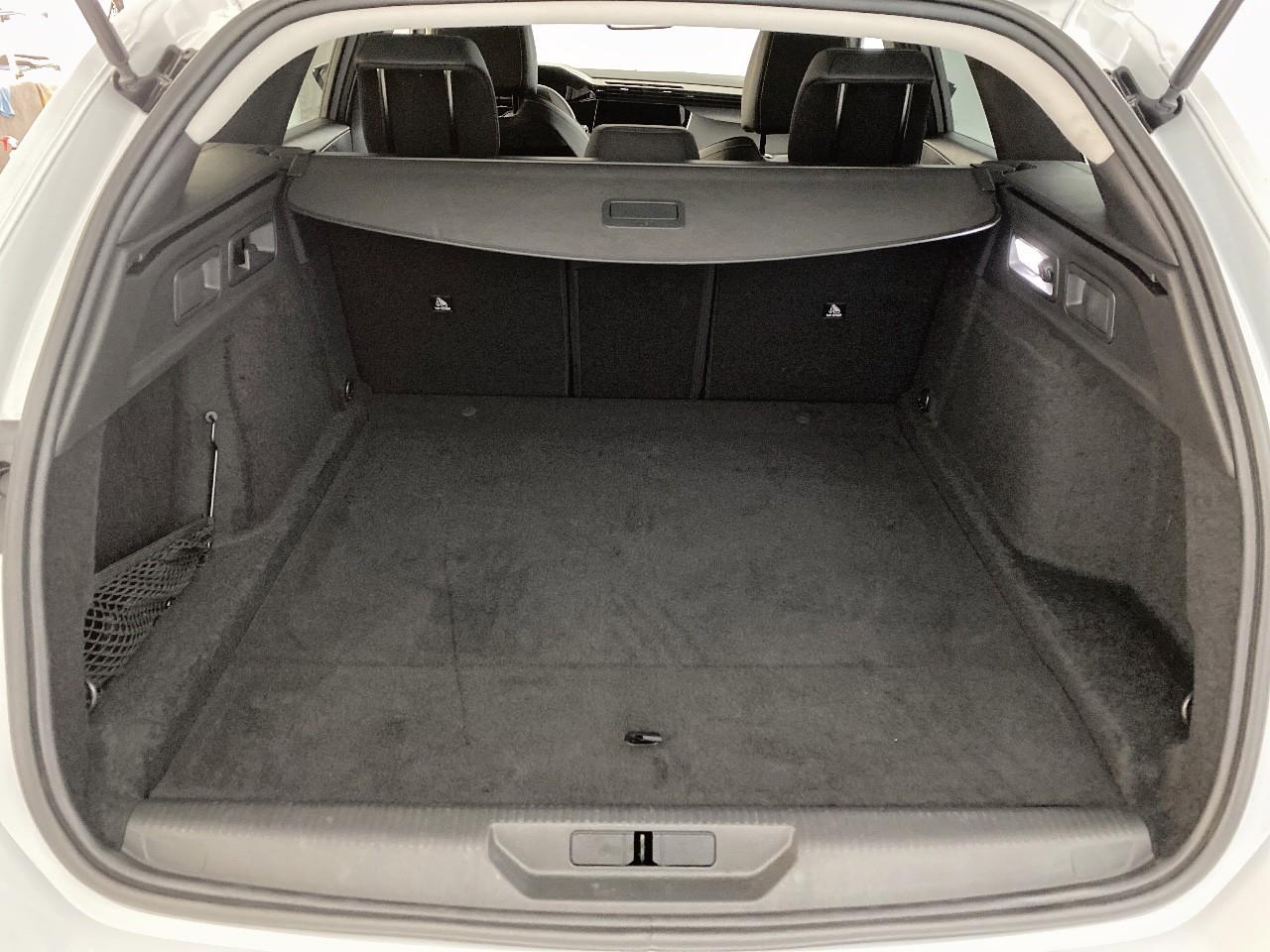 Peugeot 308 sw bluehdi 130ch s&s eat8 allure — photo 6