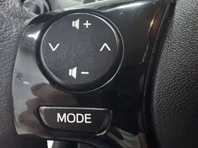 Peugeot 108 vti 72ch s&amp;s bvm5 — photo 35
