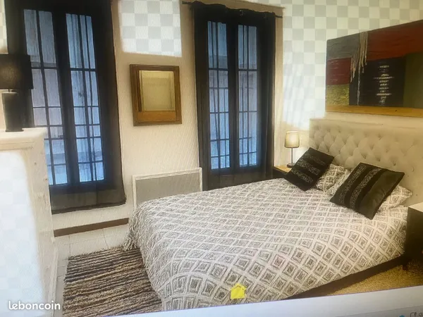 Vends T2 centre ville Arles