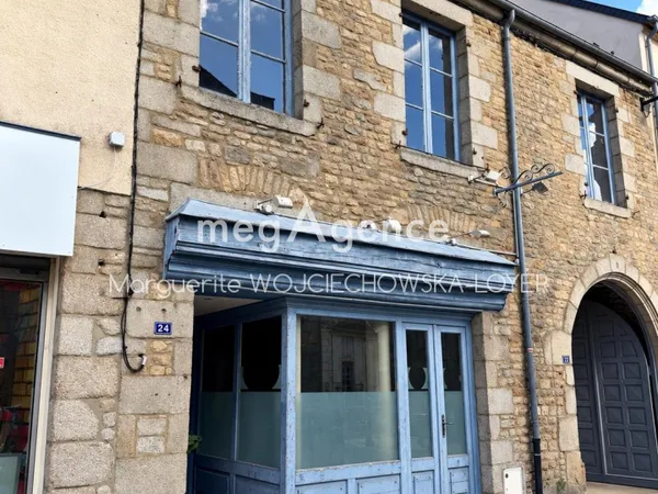 ALENÇON - MAISON DE VILLE DE CARACTÈRE À RÉNOVER - 160 M²