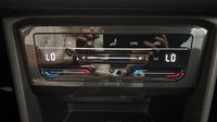 Volkswagen Tiguan 2.0 TDI 150ch Elegance DSG7 — photo 26