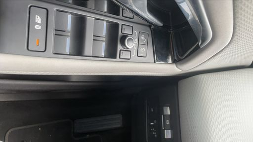 Land Rover Evoque 2.0 TD4 150 BVA6 - S – 2020 – 78700 km – Diesel – Boîte Manuelle — photo 5
