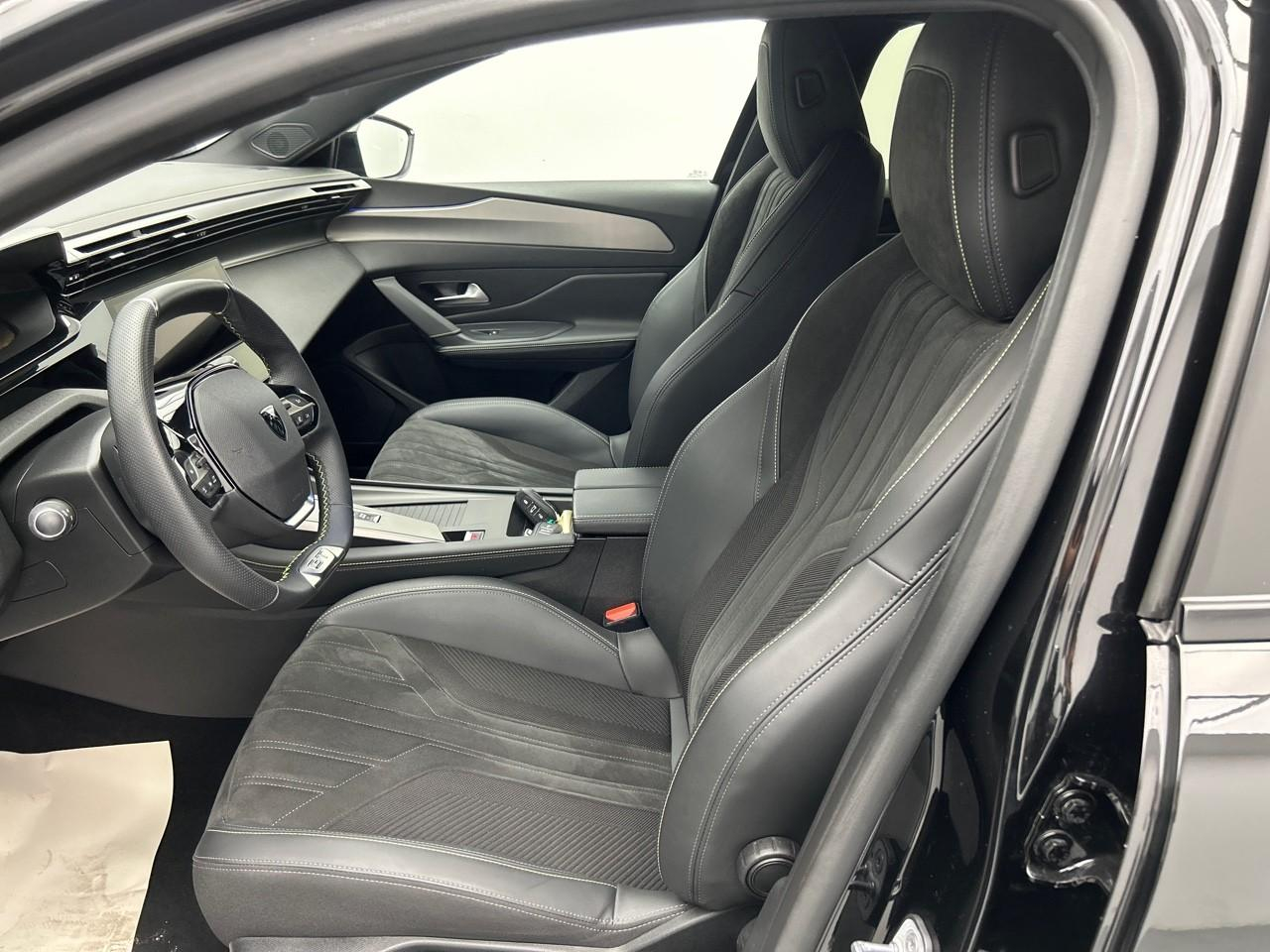 Peugeot 308 phev 225 e-eat8 gt — photo 10