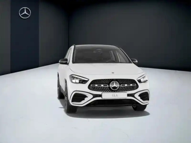 Mercedes Gla 200 d amg line — photo 12