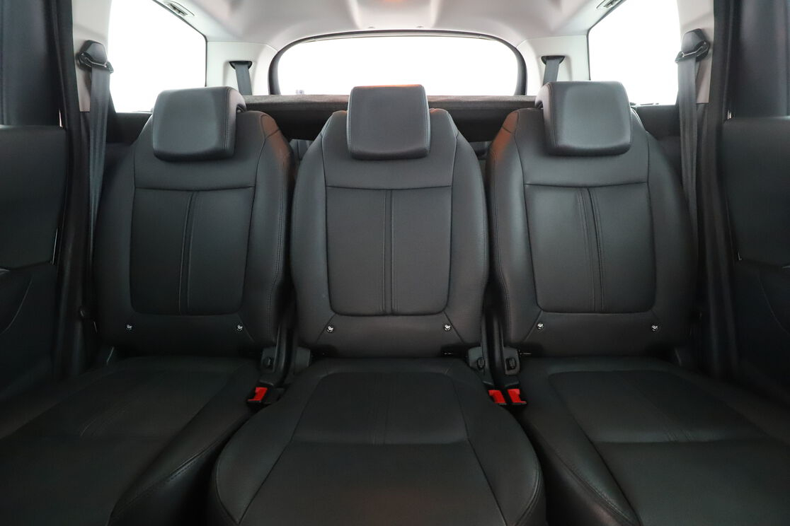 Peugeot 5008 2.0 Blue-HDi Allure — photo 14