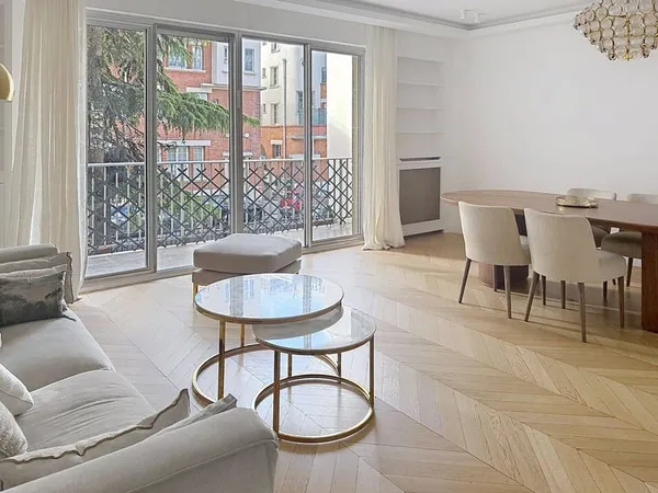 Appartement 4 pièces 105 m²
