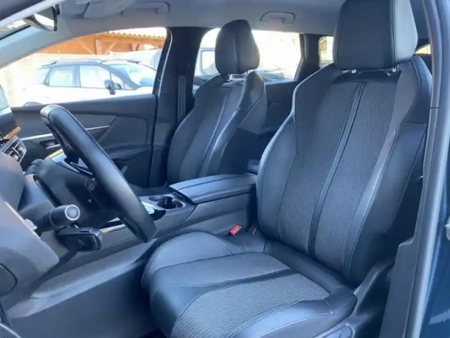Peugeot 5008 ii puretech 130 s&amp;s allure — photo 17