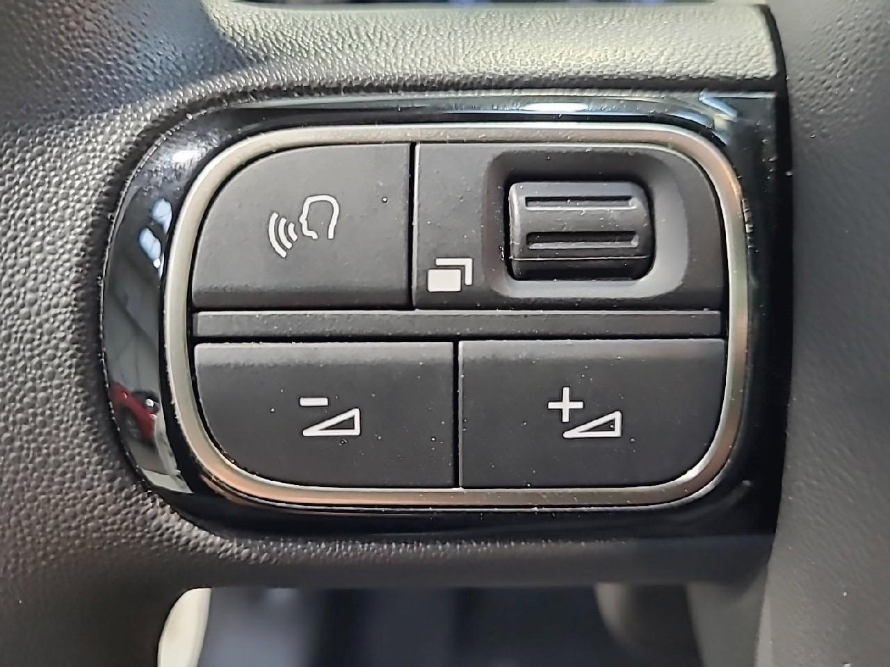Citroën C3 puretech 110 s&s eat6 shine — photo 22