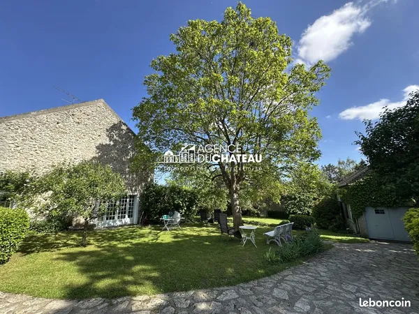 Propriété 8 pièces 233 m²