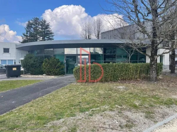 Bureaux 860 m²