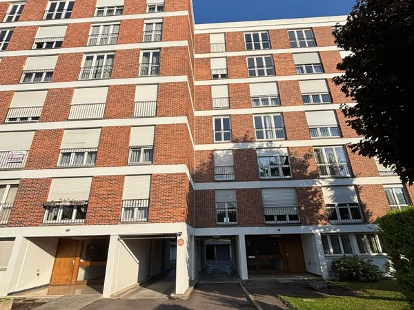 Appartement Location Troyes 6p 74m² 920€