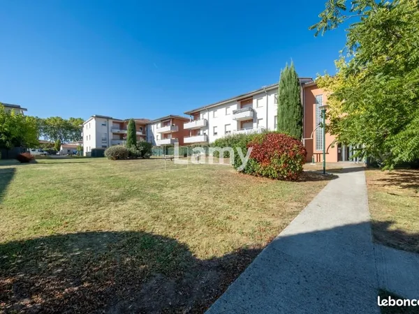 Parking 61 m²