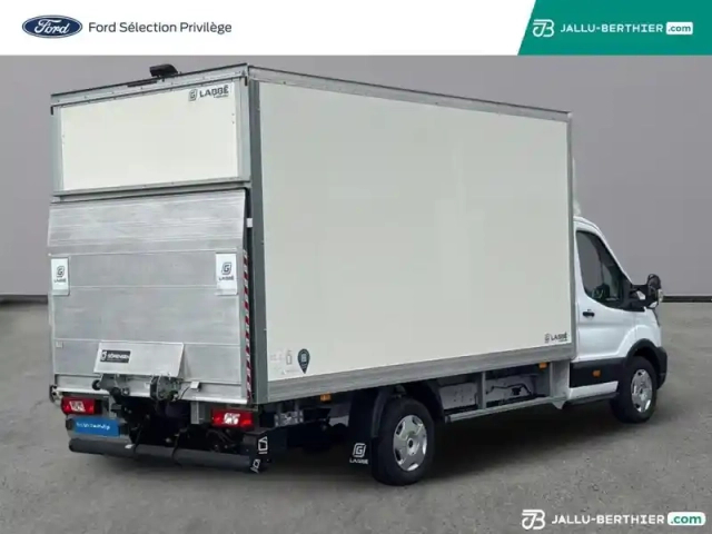 Ford Transit 2t ccb p350 l4 2.0 ecoblue 130ch hdt trend — photo 5