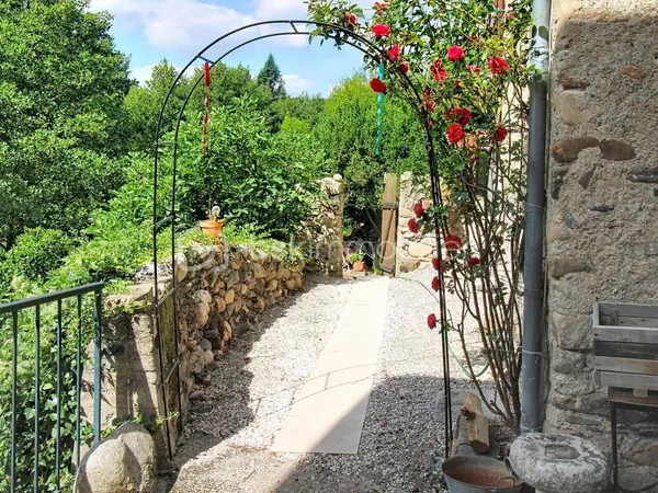 Demeure 9 pièces 150 m²