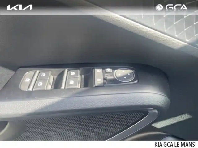 Kia E-Soul premium 204ch my22 — photo 12