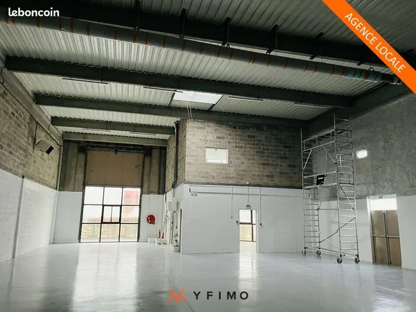 LOCAL D'ACTIVITE 432 m² COIGNIERES