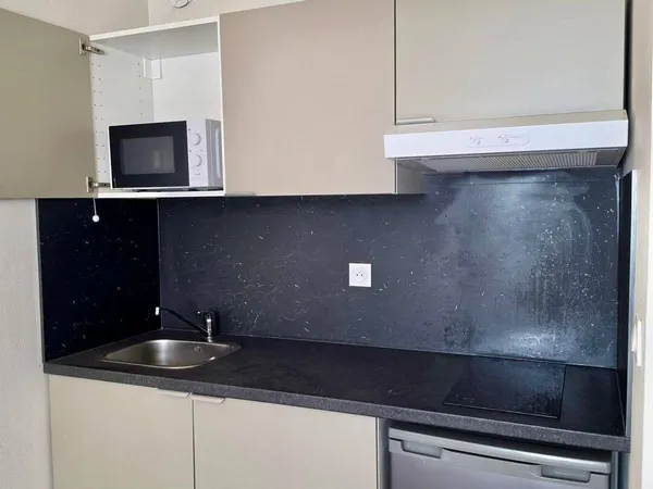 Studio 1 pièce 20 m²
