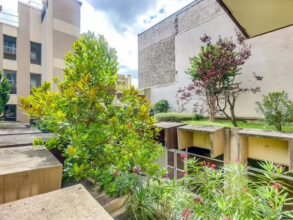 Appartement 4 pièces 81 m²