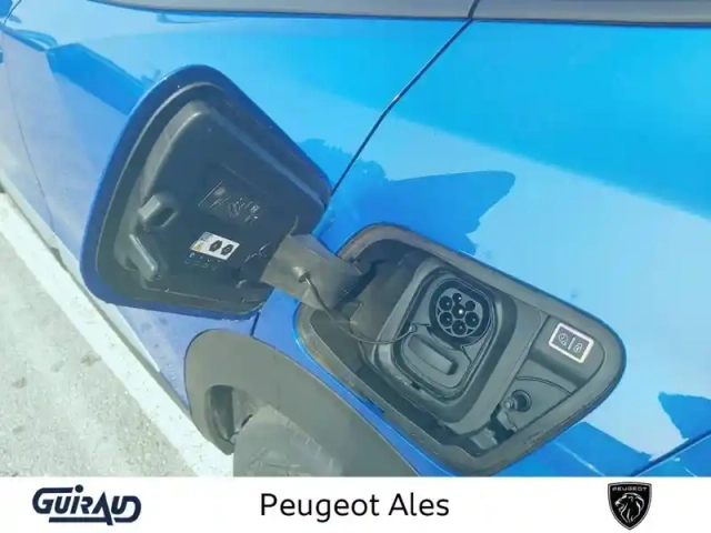 Peugeot 2008 electrique 136 ch — photo 50