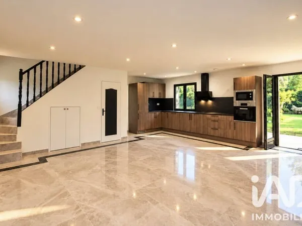 Maison 6 pièces 110 m²