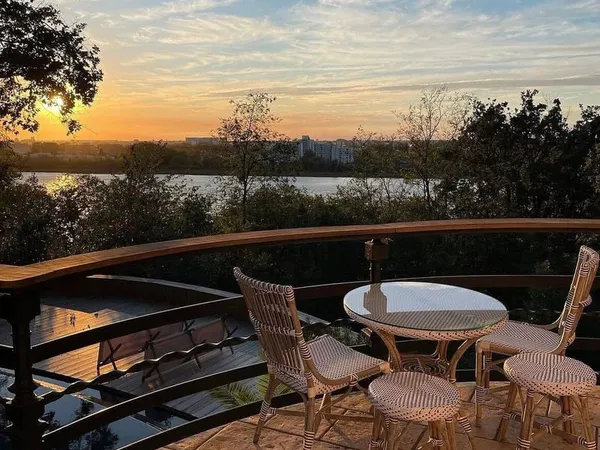 Château 11 pièces 780 m²