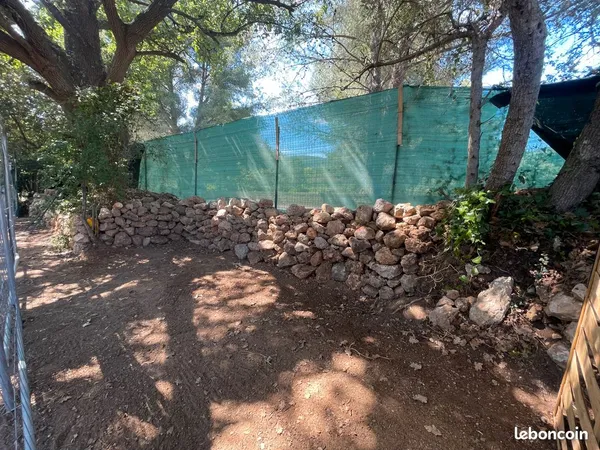 Location terrain Sanary sur mer, potager-loisirs, parking