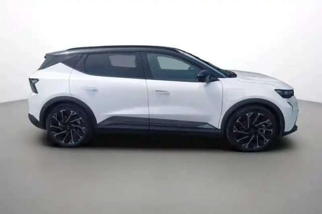 Renault Scenic e-tech electrique 220 ch grande autonomie — photo 7