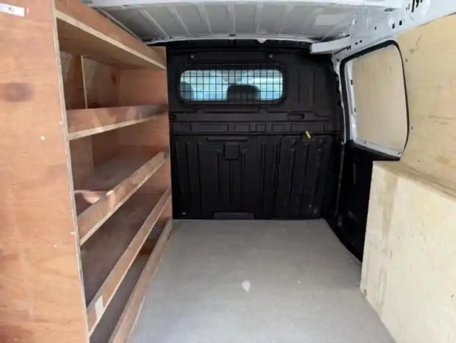 Toyota Proace 1.5 medium 100 d-4d business — photo 17