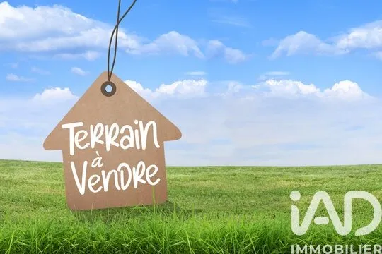Terrain 897 m²