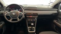 Dacia Sandero 1.0 TCe 90ch Stepway Confort -22 — photo 11