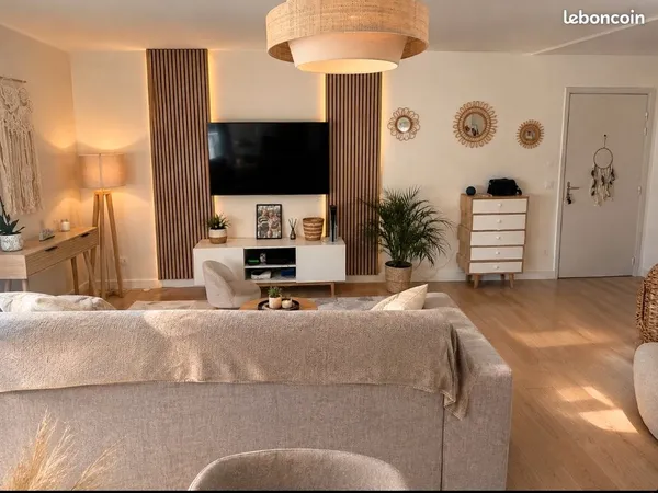Appartement 4 pièces résidence piscine rénové