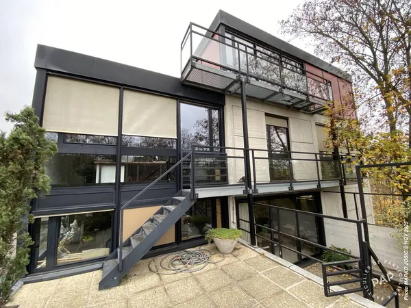 Bureaux/Locaux professionnels 92 m²