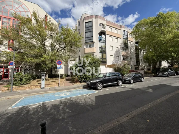 Appartement à vendre de 5 pièces de 102.19 m²