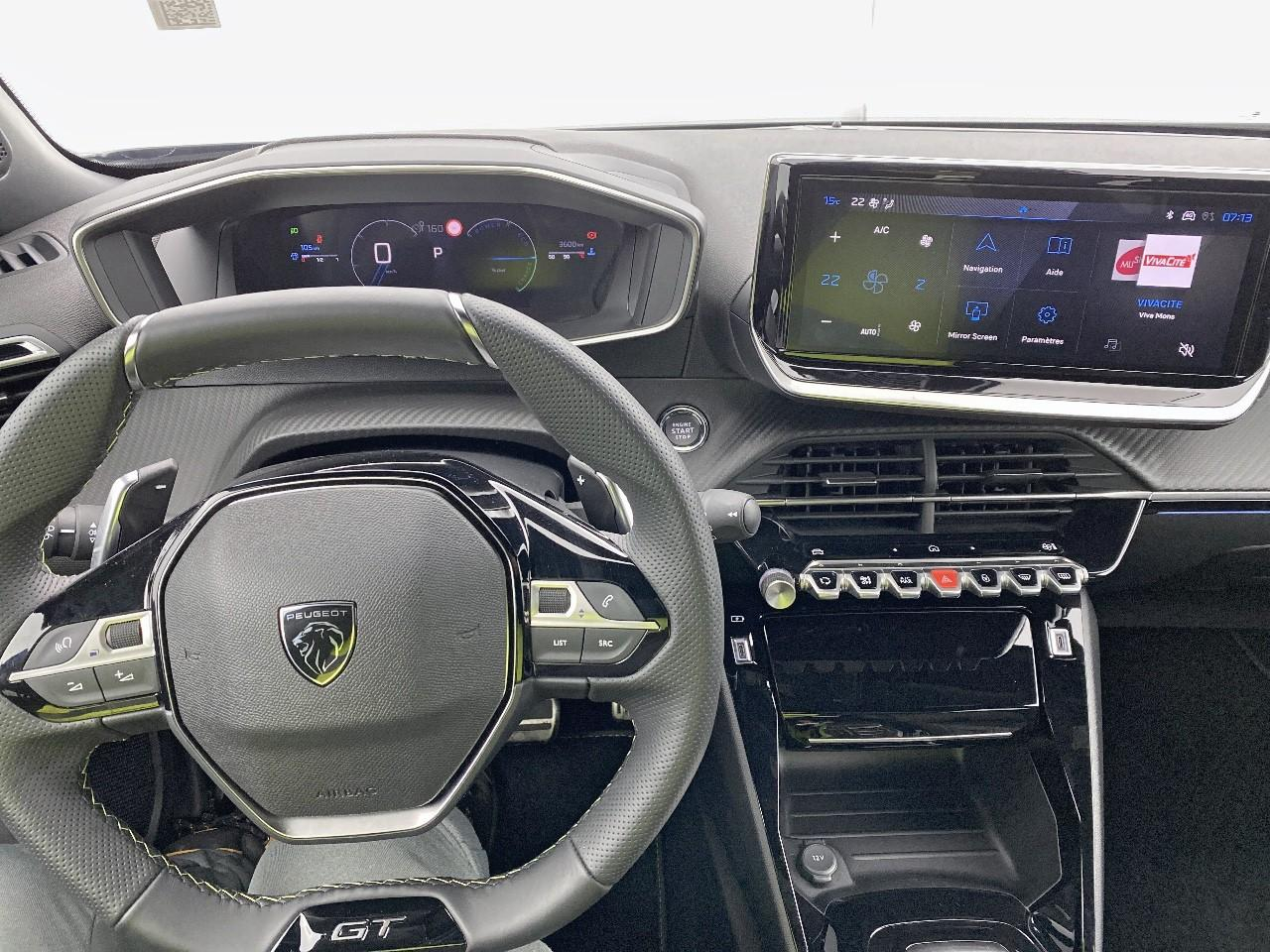 Peugeot 2008 hybrid 145 e-dcs6 gt — photo 12