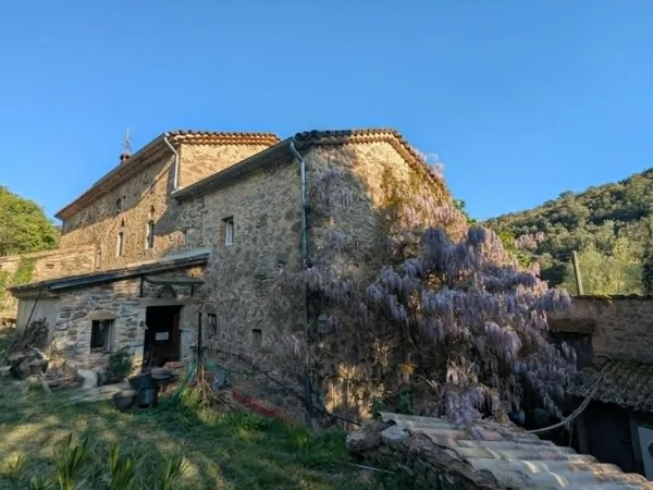 Mas cévenol au coeur de la nature