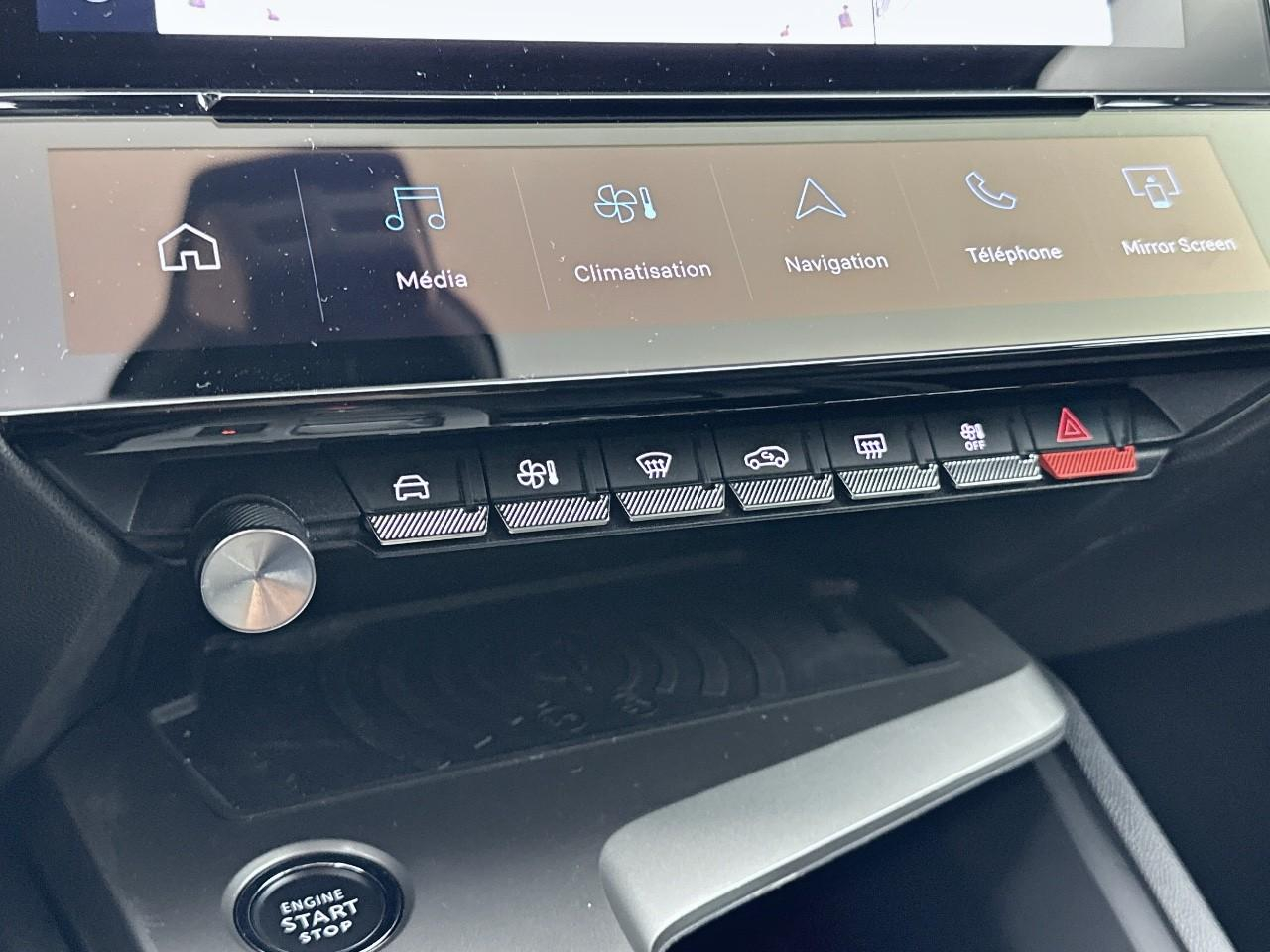 Peugeot 308 hybrid 145 e-dcs6 allure — photo 27