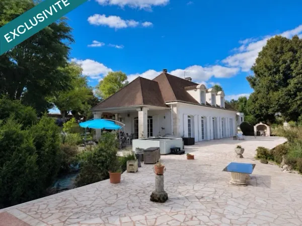 Maison 7 pièces 220 m²