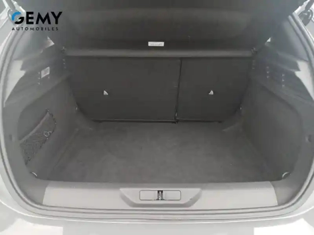 Peugeot 308 hybrid 145 e-dcs6 — photo 6